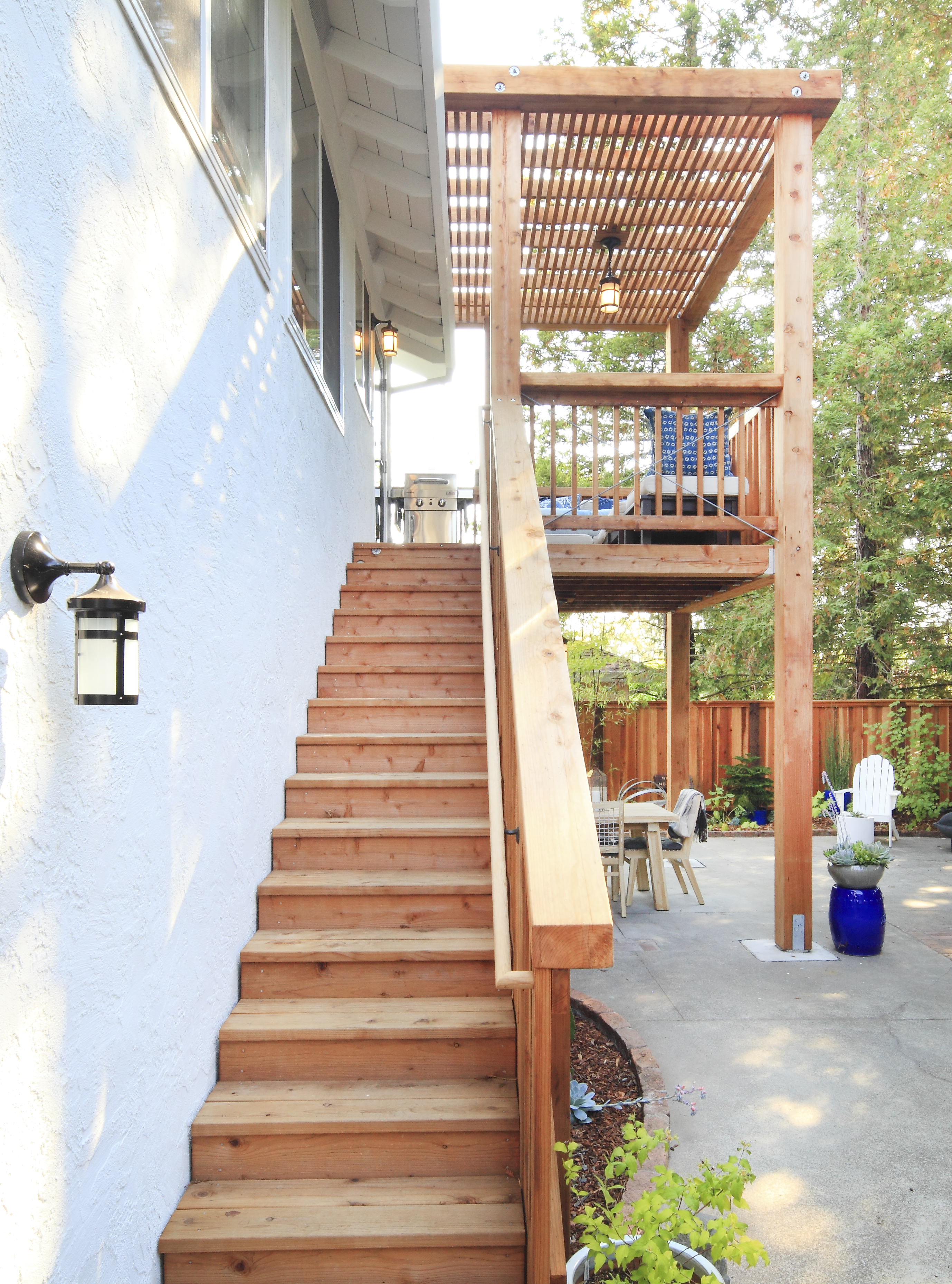 Redwood Deck with Two Levels for Outdoor Entertaining